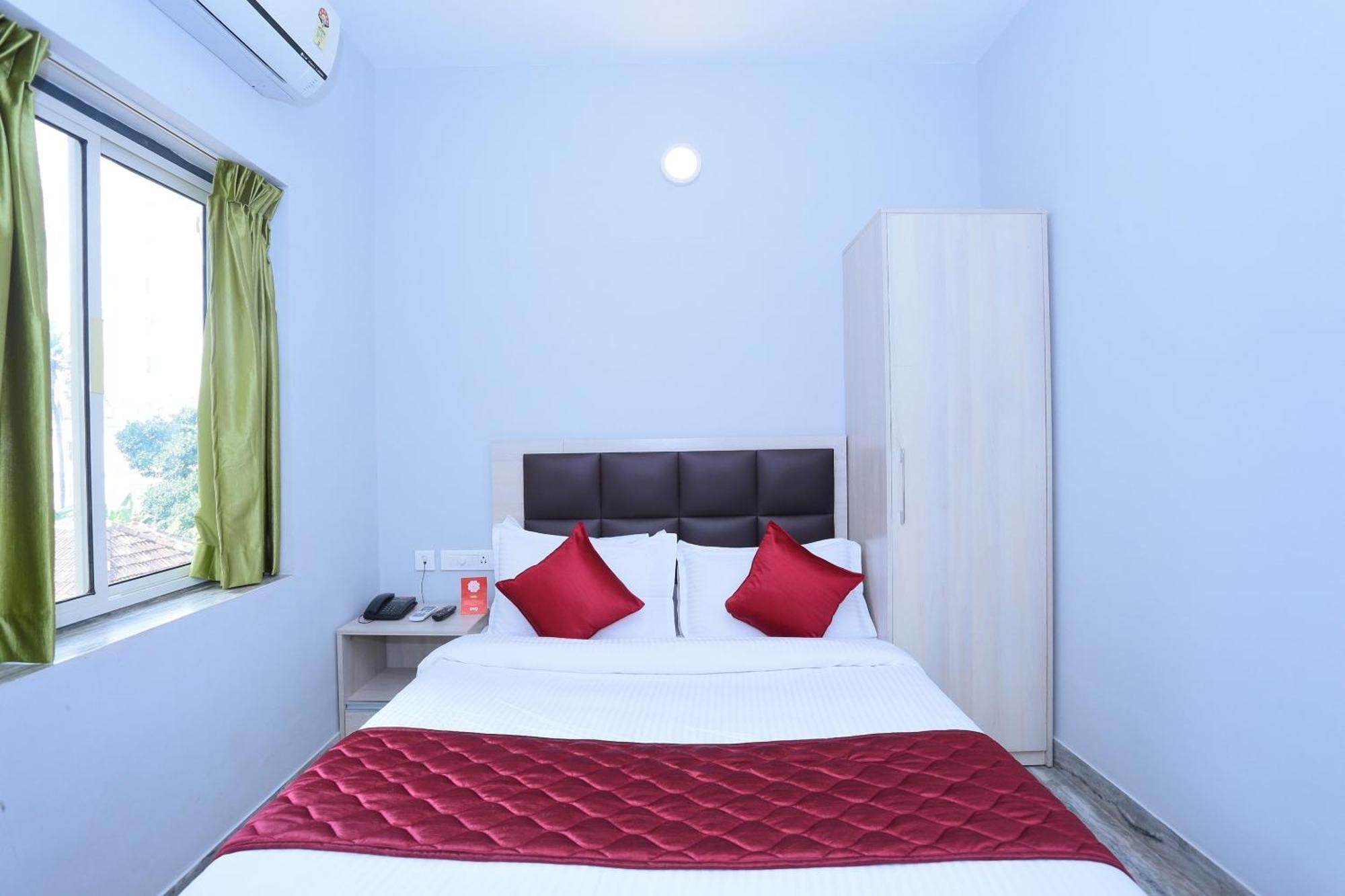 Super Townhouse Prince Palace Thiruvananthapuram Екстер'єр фото